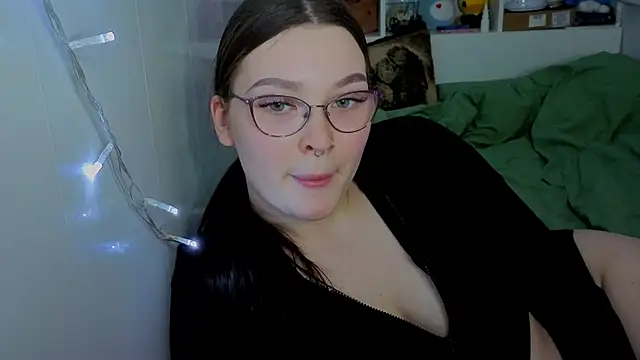 milliedoll online show from 10-18-25, 11:23
