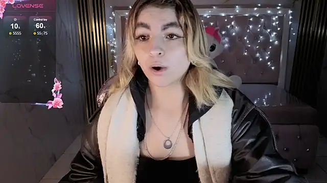 lili conor s online show from 11-13-25, 03:10