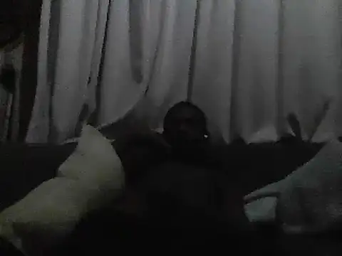 Snapshot of Justusual444 chatting on 03-17-25, 10:40 Justusual444 online show from 03-17-25, 10:40