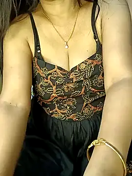 Snapshot of IND9876 chatting on 03-15-25, 07:09 IND9876 online show from 03-15-25, 07:09