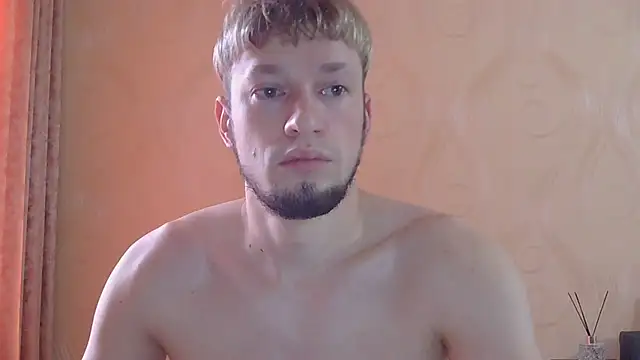 Snapshot of frama666 chatting on 07-07-26, 09:02 frama666 online show from 07-07-26, 09:02