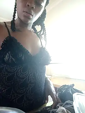 xxTatiannaxx online show from 11-04-25, 08:29