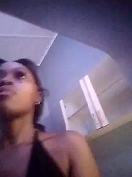 xxTatiannaxx online show from 05-20-26, 12:24