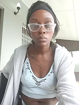 xxTatiannaxx online show from 03-15-25, 08:37