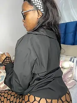 Snapshot of xxTatiannaxx chatting on 06-17-26, 11:36 xxTatiannaxx online show from 06-17-26, 11:36
