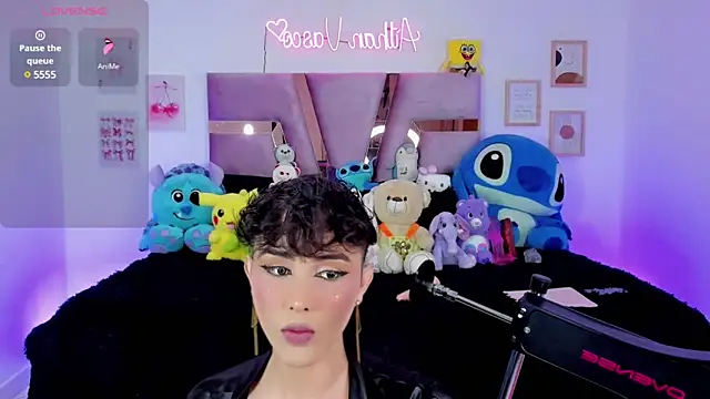 femboy-20 online show from 03-01-25, 08:42