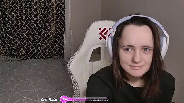 Luna Loveee online show from 01-08-26, 03:45