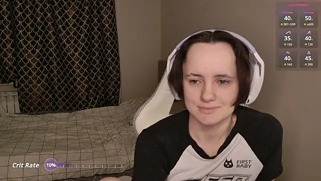 Luna Loveee online show from 02-14-26, 03:51