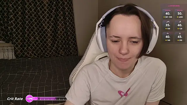 Luna Loveee online show from 02-12-26, 04:01