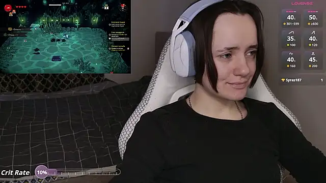 Luna Loveee online show from 03-12-26, 03:45