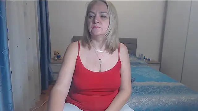 MatureDiana online show from 04-13-26, 02:37