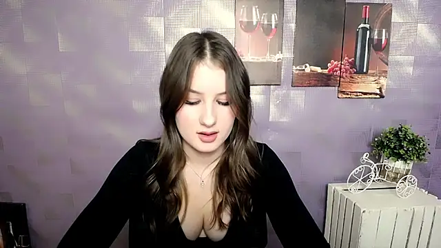  MiaAngell online show from 11-13-25, 04:11