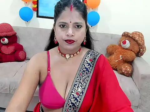 Snapshot of leahgotiii chatting on 09-20-25, 02:05 leahgotiii online show from 09-20-25, 02:05