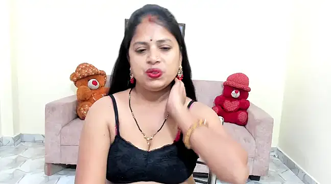 Snapshot of leahgotiii chatting on 03-20-25, 12:54 leahgotiii online show from 03-20-25, 12:54