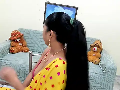 leahgotiii online show from 12-18-25, 03:16