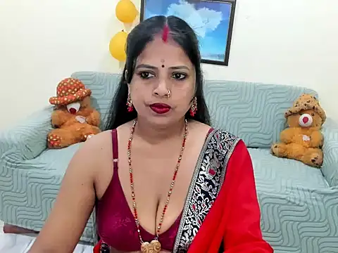 leahgotiii online show from 11-23-25, 03:05