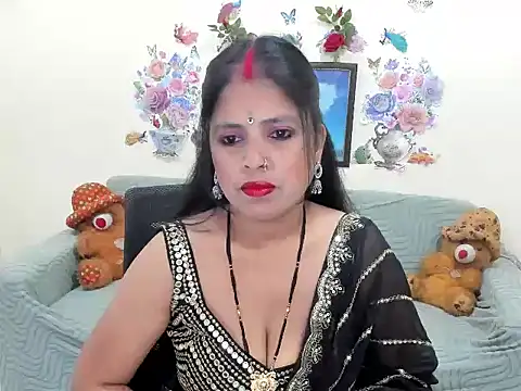 leahgotiii online show from 05-08-26, 03:54