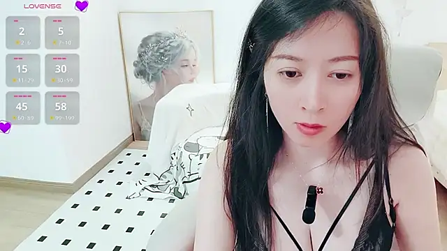 Snapshot of Dazzlebean chatting on 12-16-25, 04:33 Dazzlebean online show from 12-16-25, 04:33