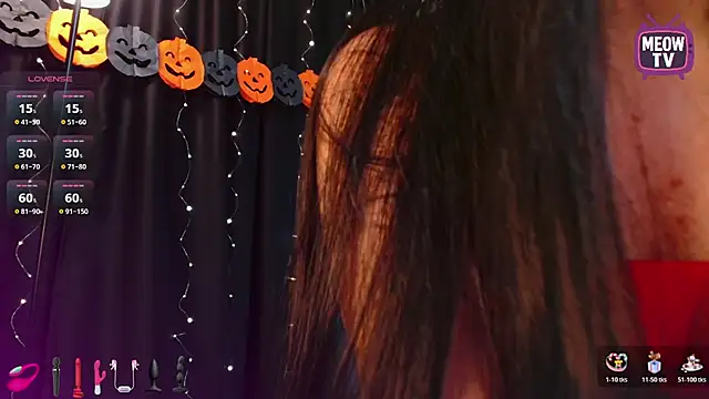 miyakimi0101 online show from 10-28-25, 11:47