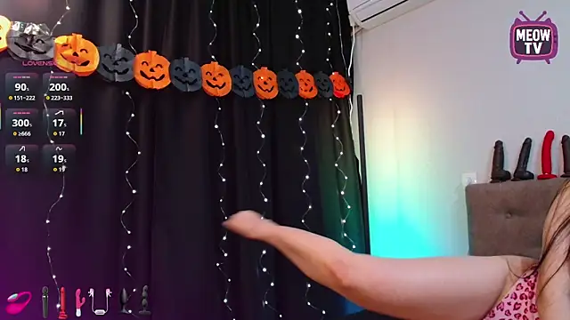 miyakimi0101 online show from 10-23-25, 11:58