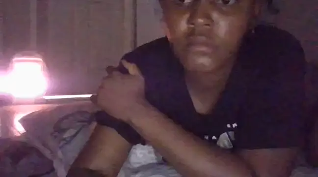 HazzelEyes2 online show from 02-20-25, 05:23