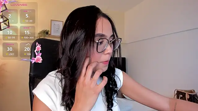 Lucia Brown  online show from 07-02-26, 12:55