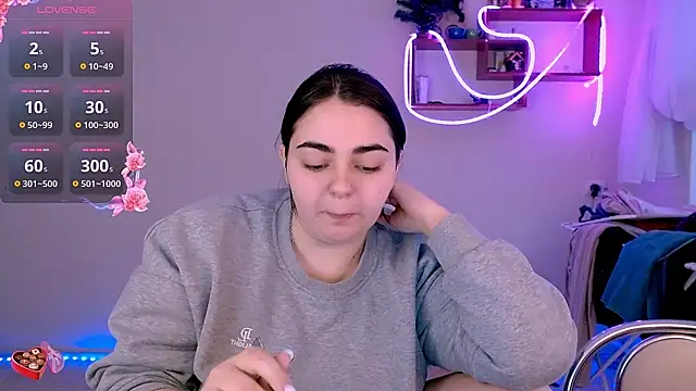 kitsune 8 online show from 03-20-25, 12:43