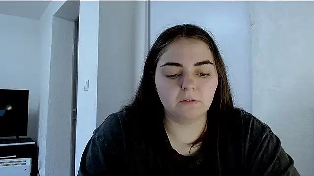 kitsune 8 online show from 04-17-26, 05:54