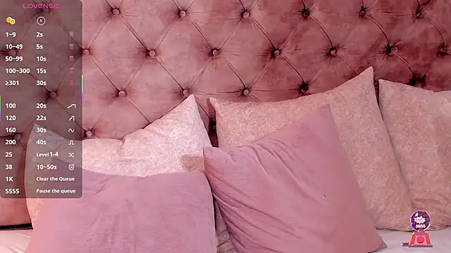 regina noctixx online show from 12-04-25, 11:04