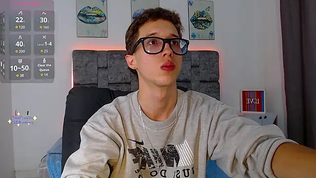 skinny bigcock02 online show from 02-10-26, 09:58