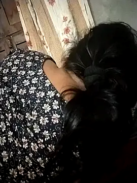 sharnjit299 online show from 11-04-25, 05:17