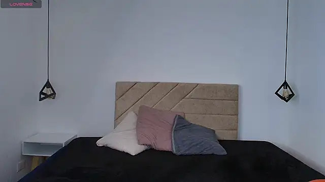 Natasha rose   online show from 03-17-26, 08:12