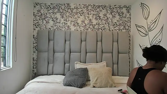 Natasha rose   online show from 10-06-25, 07:14