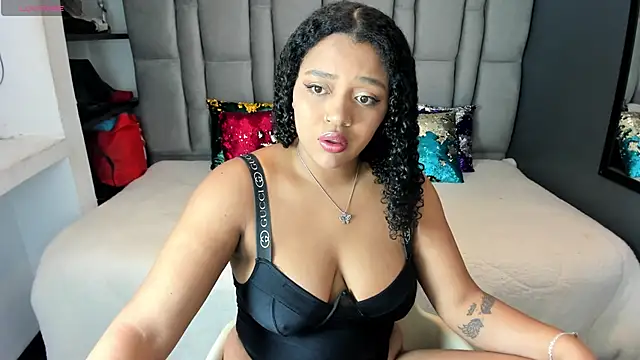 Natasha rose   online show from 11-04-25, 07:28