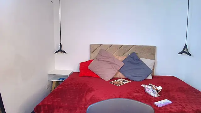 Snapshot of Natasha_rose__ chatting on 06-06-26, 07:19 Natasha rose online show from 06-06-26, 07:19