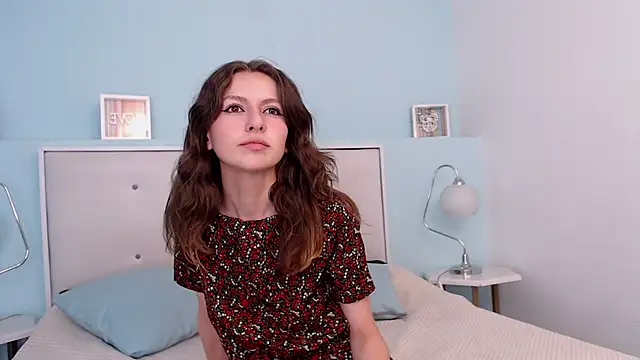 Snapshot of Sunshine_gh1 chatting on 10-14-25, 08:20 Sunshine gh1 online show from 10-14-25, 08:20