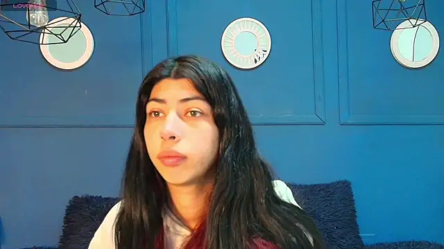 Cassie bloom online show from 10-23-25, 09:02