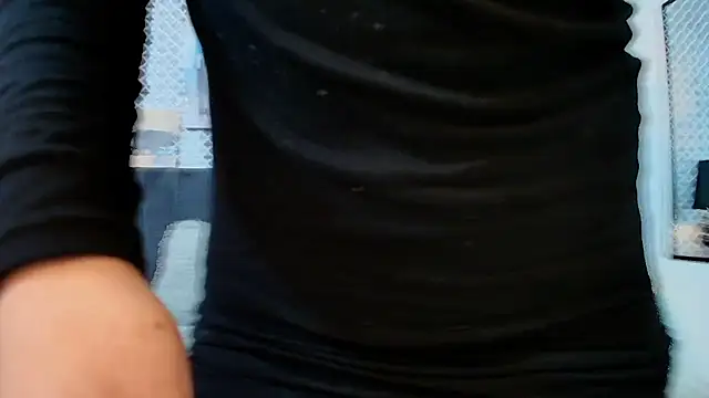 Cassie bloom online show from 03-15-25, 06:58