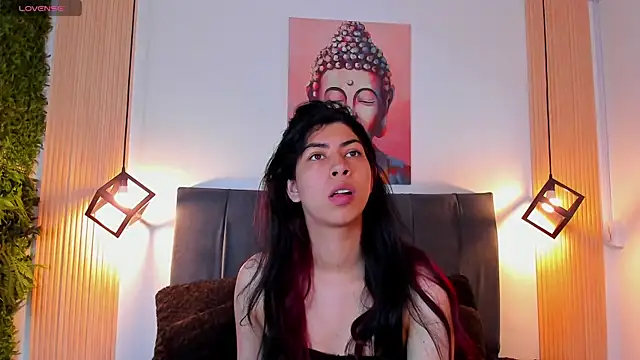 Cassie bloom online show from 11-07-25, 07:40