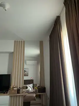 Mia Splash online show from 04-08-26, 05:42