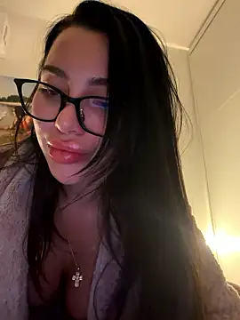 Mia Splash online show from 01-15-26, 07:50