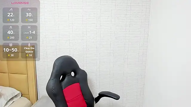 MEGANZARICK online show from 09-25-25, 12:44