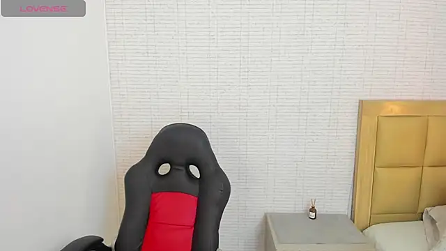MEGANZARICK online show from 10-01-25, 12:31