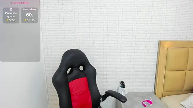 MEGANZARICK online show from 09-19-25, 12:42