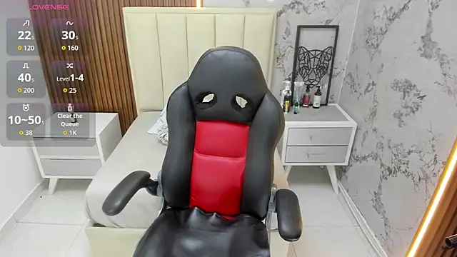 MEGANZARICK online show from 09-10-25, 12:59