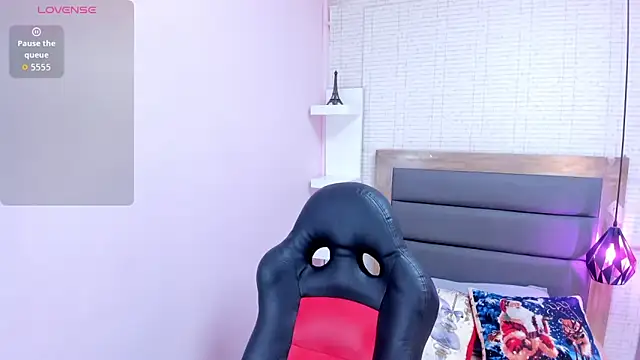 MEGANZARICK online show from 12-22-25, 10:43