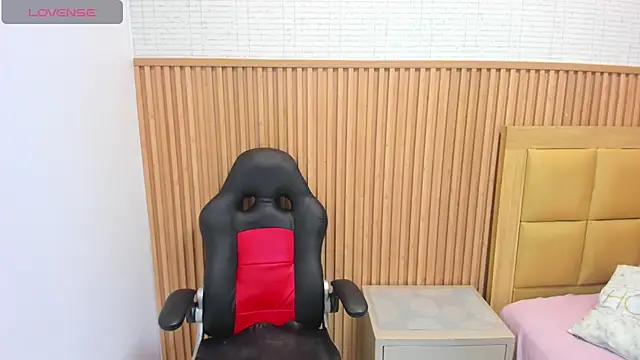 MEGANZARICK online show from 10-14-25, 12:28