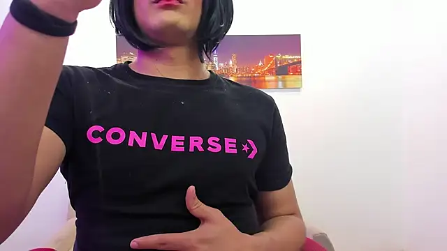 GigiHilss online show from 02-21-25, 04:26