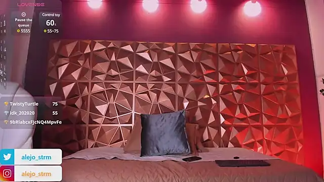 Snapshot of AlejandroStormm chatting on 03-17-25, 02:30 AlejandroStormm online show from 03-17-25, 02:30