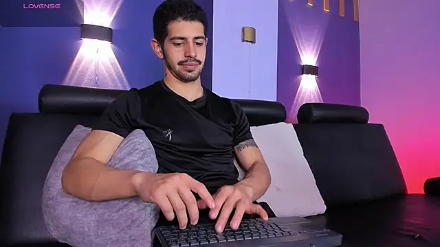 AlejandroStormm online show from 06-07-26, 05:45
